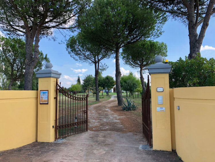 CASALE DEL GRANO Entrance